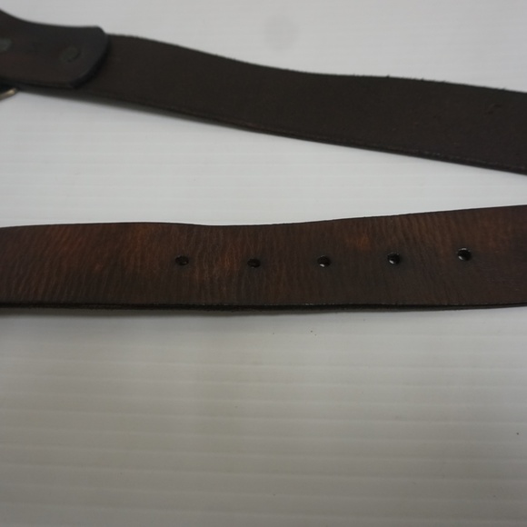 True religion genuine leather belt size 30 inch - Picture 3 of 4